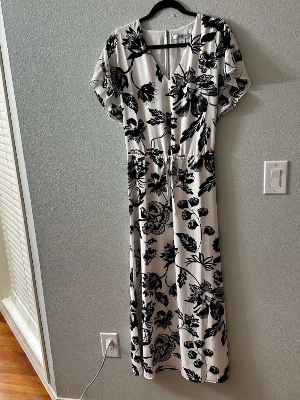White House Black Market WHBM Maxi Dress Women's XS Floral Summer